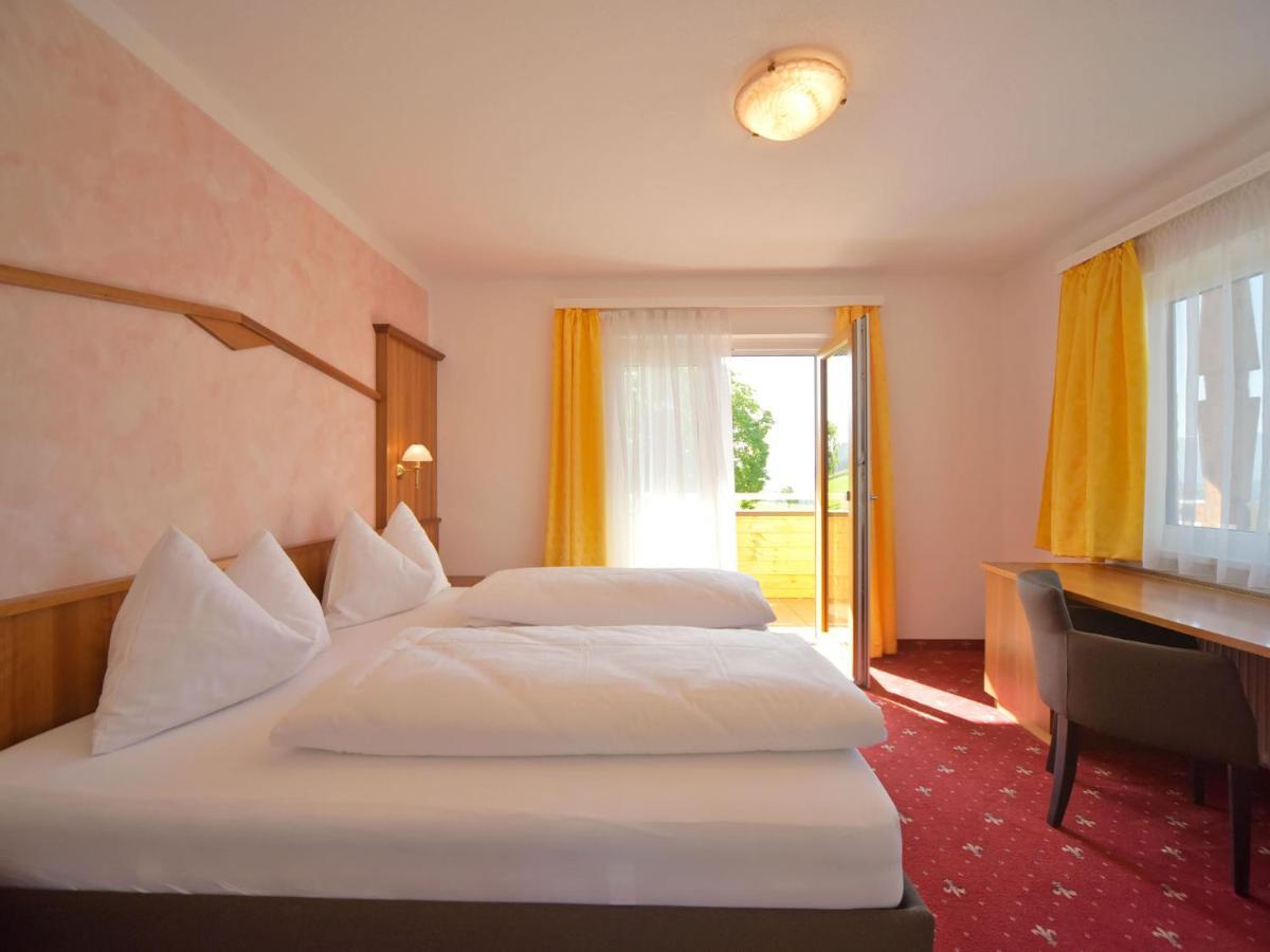 Hotel Berghof Millstatt Exterior foto